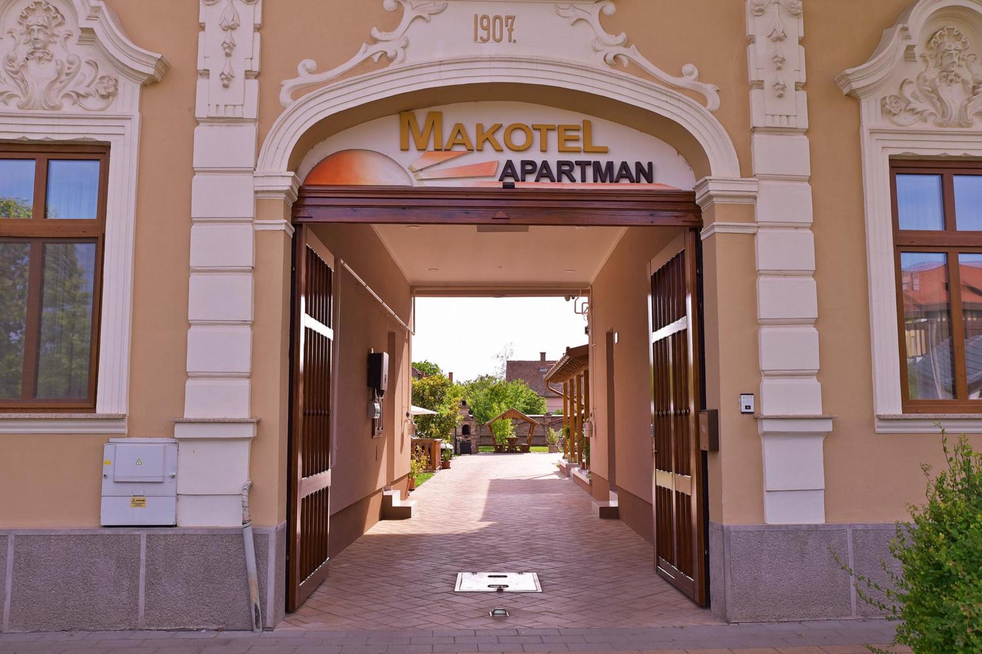 Makotel Apartmanház Exterior foto