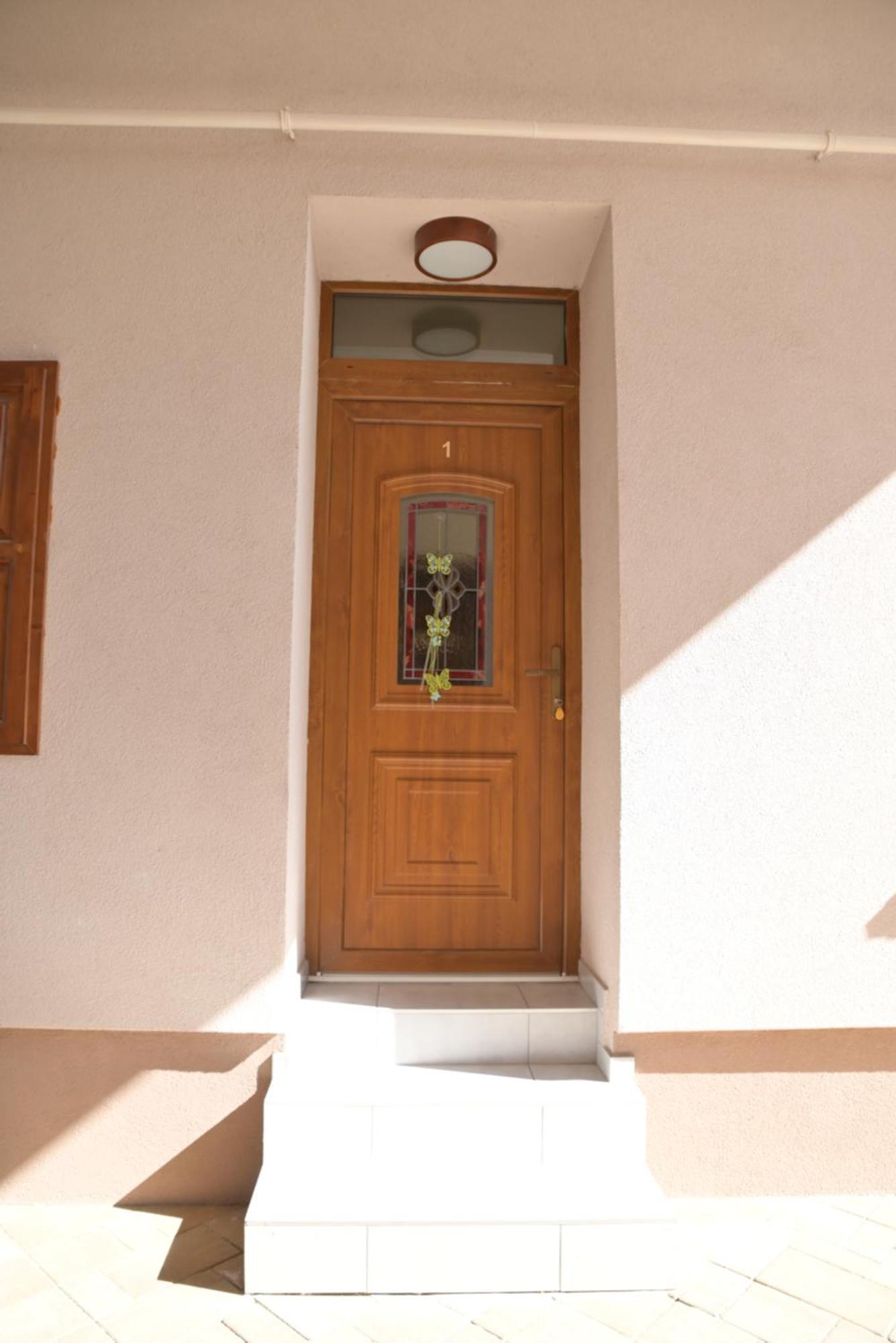 Makotel Apartmanház Exterior foto